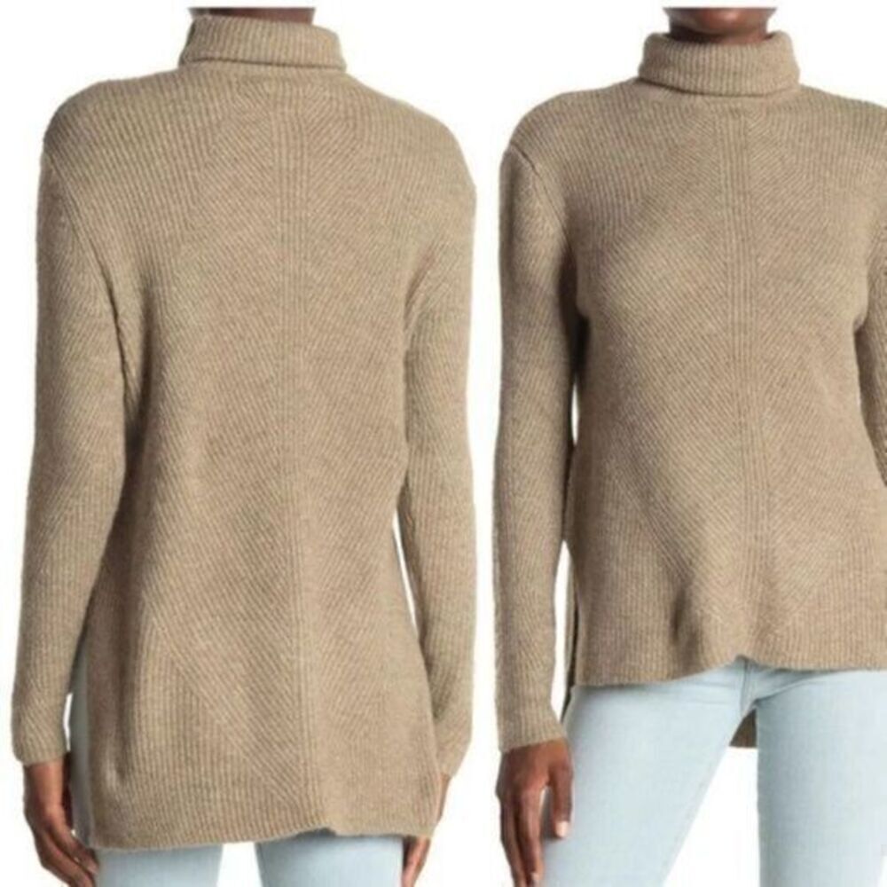 Sweet Romeo Abstract Ribbed Turtleneck Sweater XS